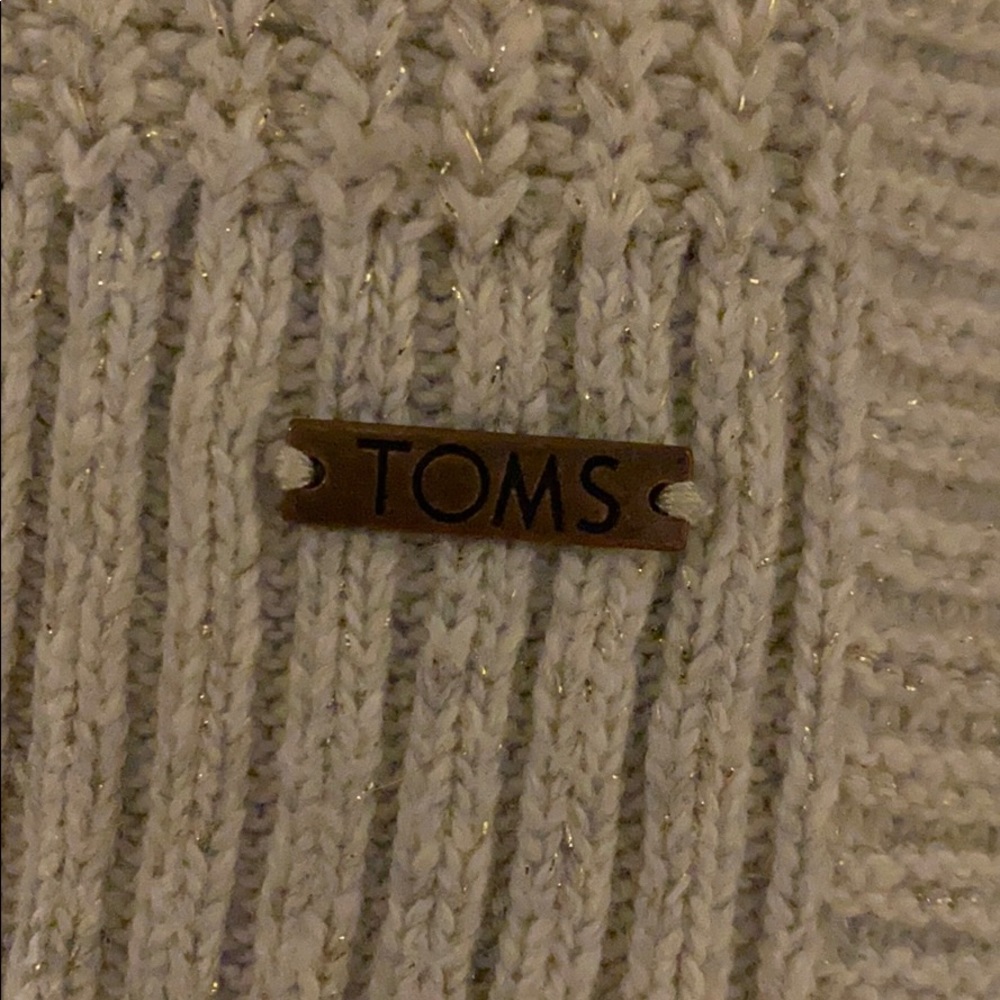 Sweater - Picture 2 of 3